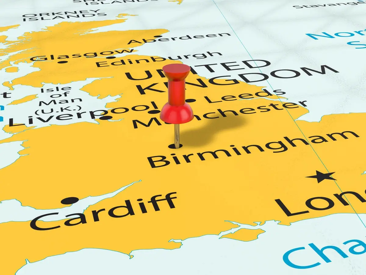 Van size comparison guide for UK courier deliveries