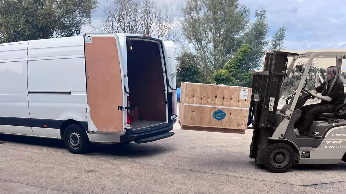 Same Day Delivery Courier